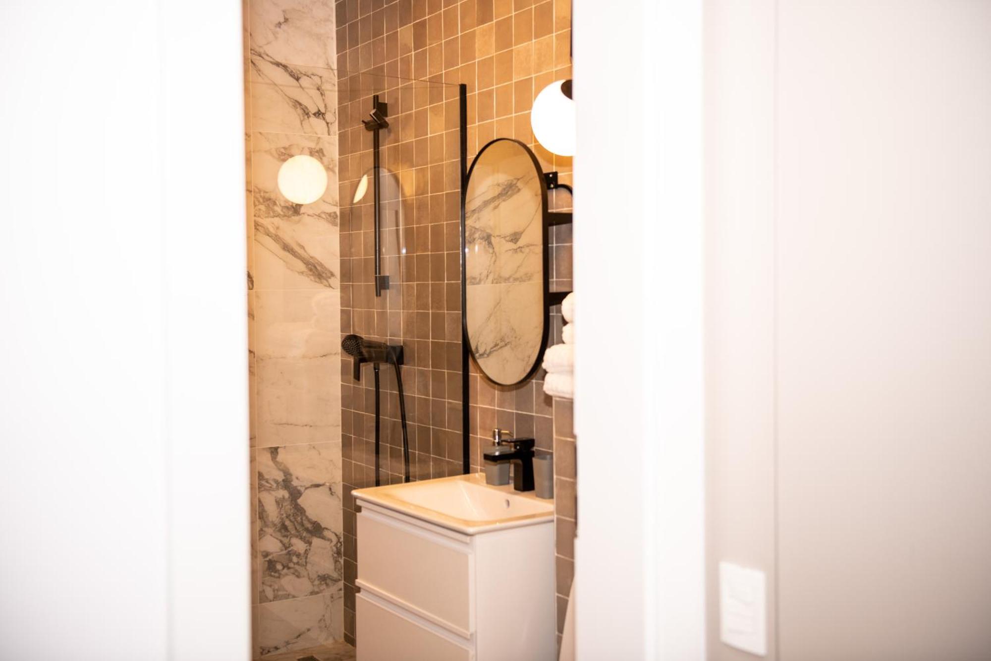 V25Appartments Bucureşti Ngoại thất bức ảnh